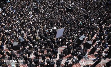 عزاداری ظهر عاشورا در امامزاده صالح (ع) 32