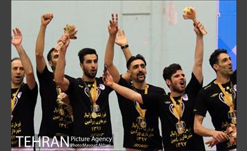 دیدار تیم‌های والیبال شهرداری ورامین و سایپا 21