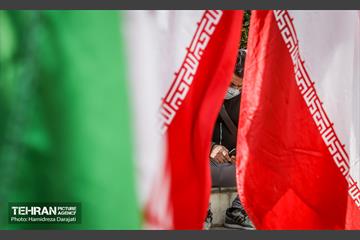 به این پرچم افتخار میکنم  20