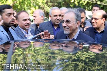 شهردار تهران در آیین نواختن زنگ سال تحصیلی جدید در دبیرستان ماندگار البرز 42