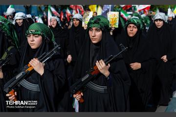 اجتماع «دختران جان‌فدای ایران» - ۲ 13