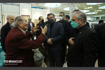 بازدید هنرمندان پیشکسوت و وزیر ارشاد از نمایشگاه قرآن 18