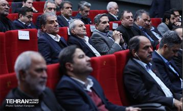 نشست هم‌اندیشی سرمایه‎‌گذاران و مدیران ارشد شهرداری تهران 60