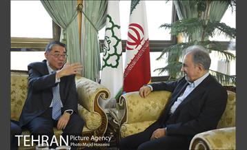 دیدار شهردار تهران با سفیر سنگاپور 6