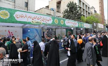 خدمت‌رسانی مواکب منطقه10 به نمازگزاران عید سعید فطر 32