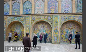 قاب‌های کاشی‌های کاخ کلستان 9