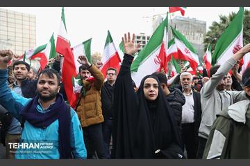 اجتماع مردمی علیه حمله رژیم صهیونیستی و آمریکا به ایران 43