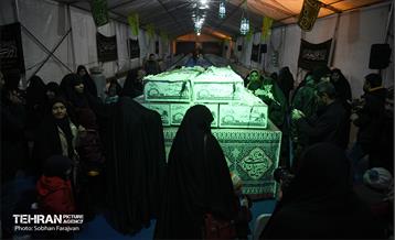 وداع با شهدای گمنام در باغ موزه دفاع مقدس 6