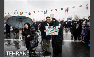 راهپیمایی یوم الله ۲۲ بهمن 23