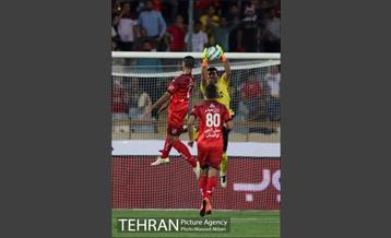 دیدار پرسپولیس و فولاد خوزستان در لیگ برتر فوتبال 26