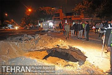 نشست چهار راه مولوی 15