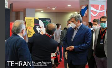 بازدید شهردار تهران از سی و هشتمین جشنواره جهانی فیلم فجر 8