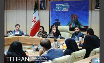 حضور زهرا نژاد بهرام در مرکز ارتباطات شهرداری تهران 3