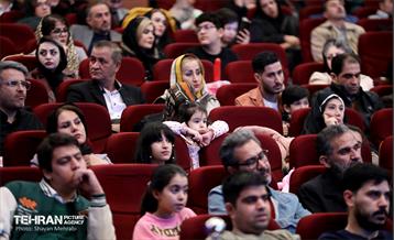 آیین تجلیل از همکاران شرکت خودرو سرویس شهر 47