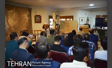 رونمایی از پوستر جشنواره عکس "شهرنگاه" 4