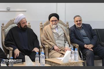 همایش ملی بزرگداشت حاج آقا مجتبی تهرانی(ره) 14