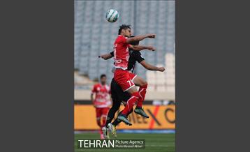 دیدار پرسپولیس و سیاه جامگان در لیگ برتر فوتبال