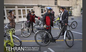 پویش سه شنبه های بدون خودرو در منطقه 8