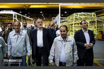 بازدید شهردار تهران از کارخانه خودروسازی «عقاب افشان» 16