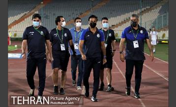 دیدار تیم های فوتبال استقلال تهران و مسجد سلیمان 3