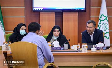 حضور سوده نجفی در منطقه 17