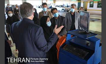 بازدید مدیرکل محیط‌زیست و‌ توسعه پایدار شهرداری تهران از مرکز معاینه فنی نیایش 15