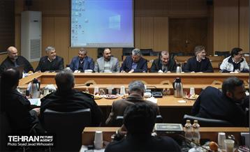 جلسه شورای معاونان و شهرداران مناطق 8