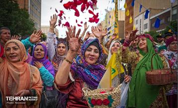 کاروان امام رضا (ع) در جشن بزرگ امام رضایی‌ها 24