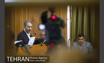 جلسه شورای شهر با موضوع استعفای شهردار تهران 18