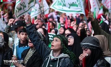 اجتماع مردم غیور تهران در قدردانی از همراهی جبهه مقاومت یمن 29