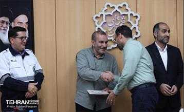 نشست هم‌اندیشی با رابطین و فعالان اسکان آسیب دیدگان جنگ رمضان 17