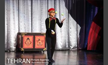 نمایش سیرک سیار‎ 4