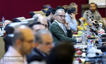 نشست مدیرعامل سازمان حمل و نقل ترافیک با شرکت‌های دانش‌بنیان 3