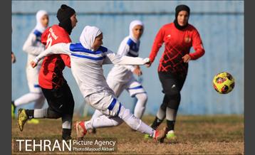 دیدار تیم های آذرخش تهران و ملوان بندر انزلی 9