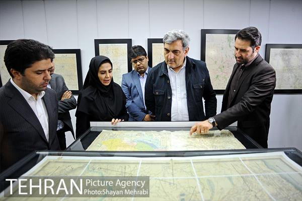 بازدید شهردار تهران از موزه نقشه تهران 6
