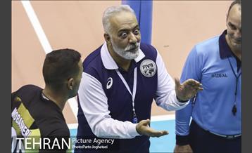 دیدار تیم های والیبال سپاهان و فولاد سیرجان 1