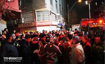 آتش سوزی در خیابان بهار تهران 41