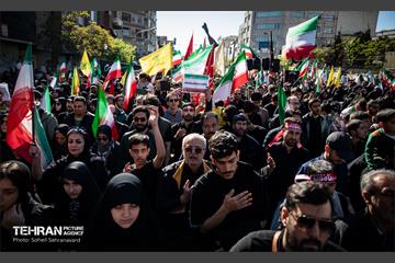 اجتماع مردمی در اربعین رهبر شهید انقلاب - 4