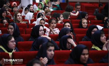 ویژه برنامه لبخند فرشته‌ها 34