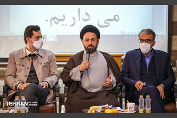 دیدار صمیمی شهروندان دارای معلولیت منطقه 5 با سیدمحمد آقامیری عضو شورا و احسان شریفی شهردار منطقه 5