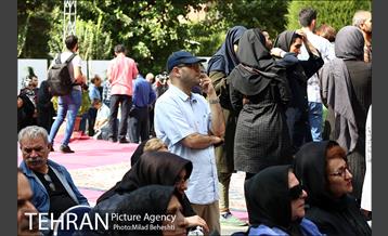 بدرقه داریوش اسدزاده به سوی سرای ابدی 18