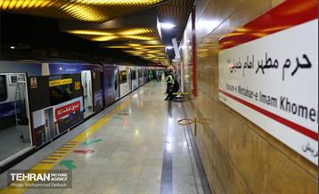 خدمات شرکت بهره برداری مترو تهران به شرکت کنندگان در مراسم ارتحال امام خمینی(ره) 30