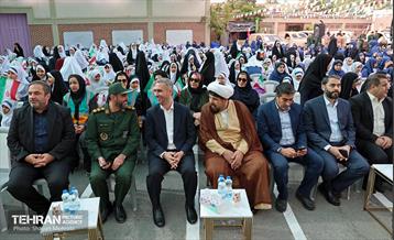 آغاز سال تحصیلی جدید در دبستان شاهد حضرت زینب(س) 49