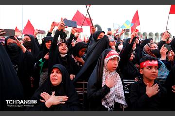 بدرقه خادمان و زائران اربعین 33