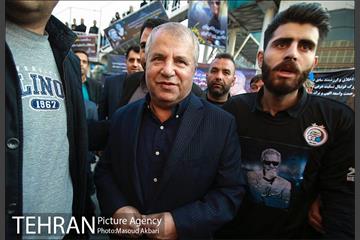 مراسم ختم منصور پورحیدری‎ 1