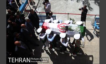 تشییع پیکر بهمن گلبارنژاد دوچرخه سوار ملی پوش ایران در پارالمپیک‎ 2