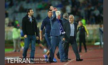 دیدار تیم های استقلال تهران و سپاهان اصفهان 17