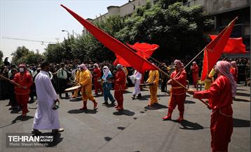 خیمه سوزان ظهر عاشورا در چهار راه گلوبندک  19