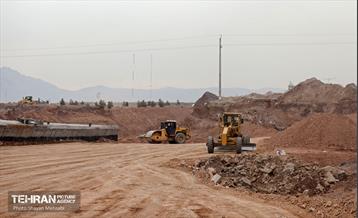 اینجا کارگاهه؛ بزرگراه شهید شوشتری 5