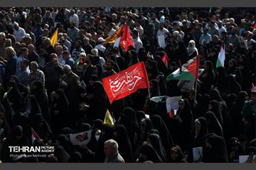 مراسم تشییع پیکر شهید سردار عباس نیلفروشان - ۱ 28